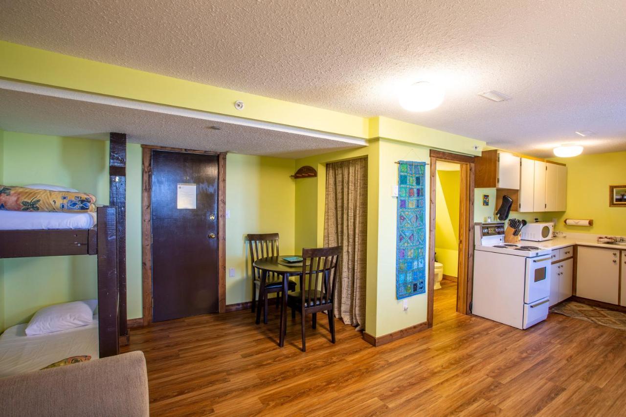 The Pinnacles Suites & Townhomes Silver Star Extérieur photo