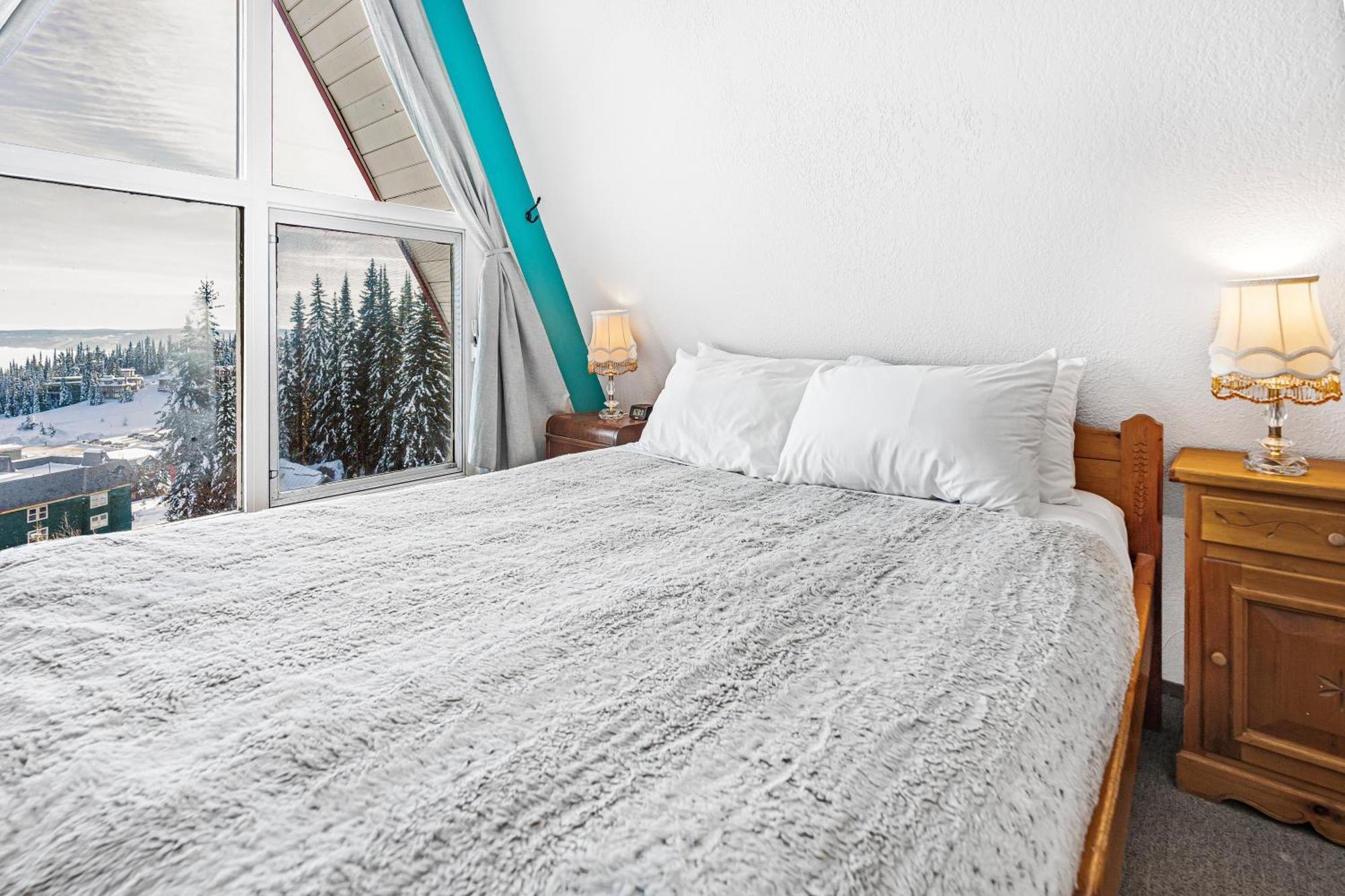The Pinnacles Suites & Townhomes Silver Star Extérieur photo