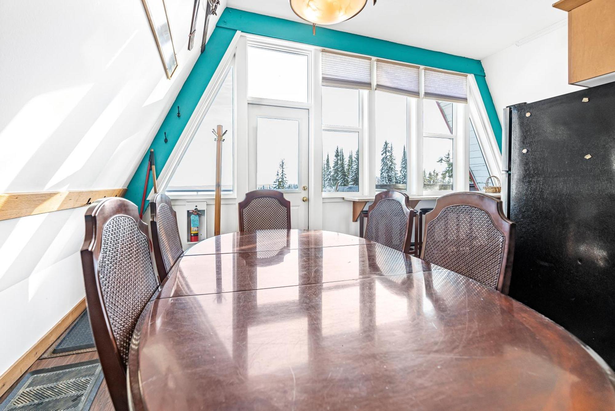 The Pinnacles Suites & Townhomes Silver Star Extérieur photo