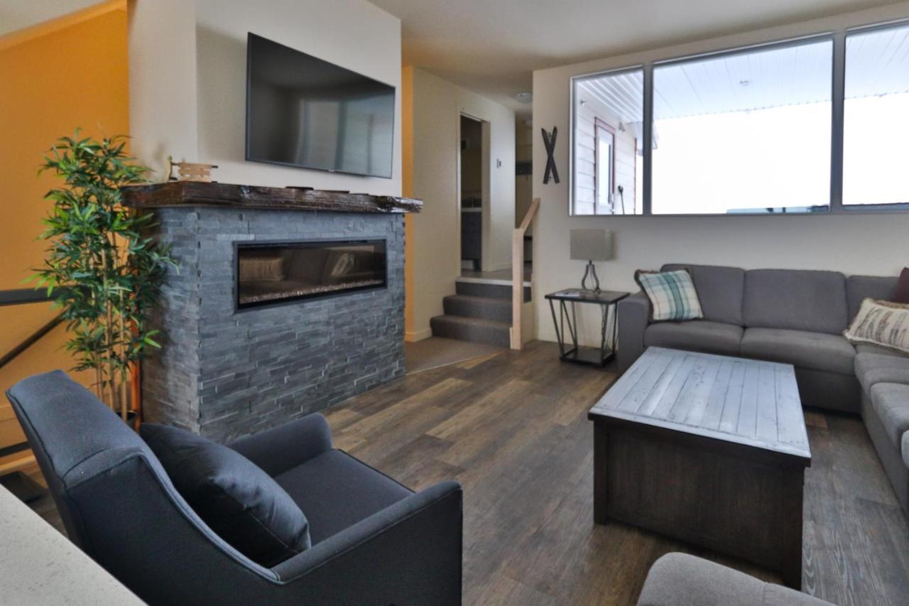The Pinnacles Suites & Townhomes Silver Star Extérieur photo
